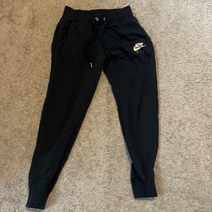 Nike air sweatpants